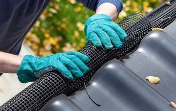 Llandeilor Fan gutter repair companies